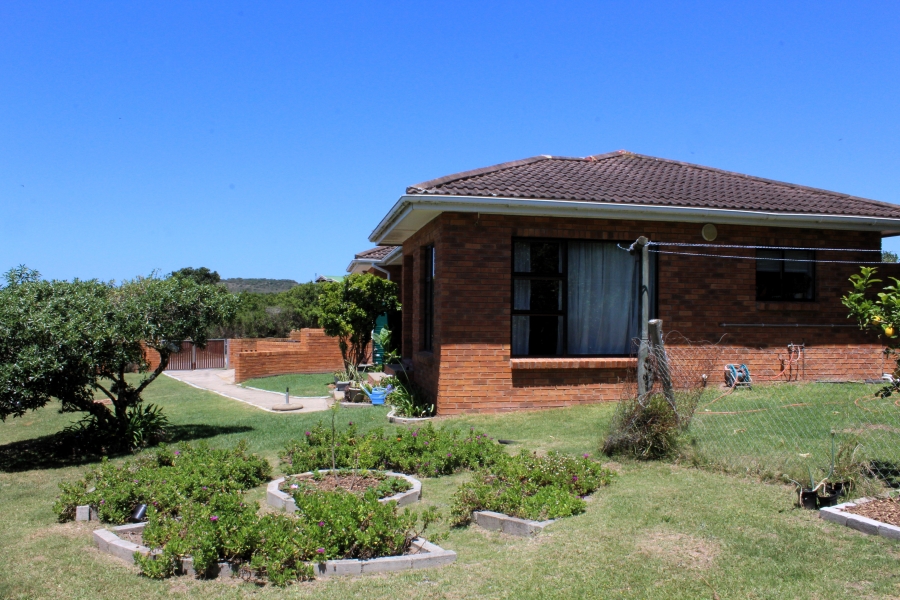 3 Bedroom Property for Sale in Kleinemonde Eastern Cape